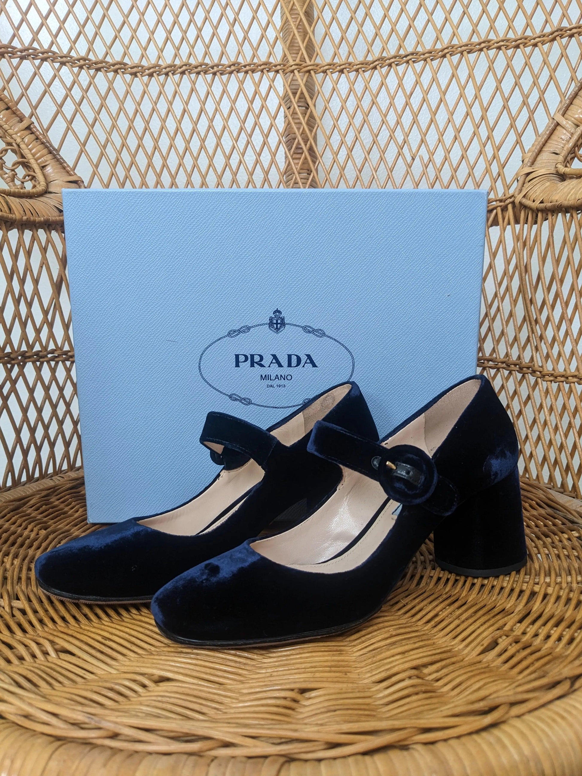 Prada Mary Janes, Size 6 Shoes Rad Bonnie's Vintage